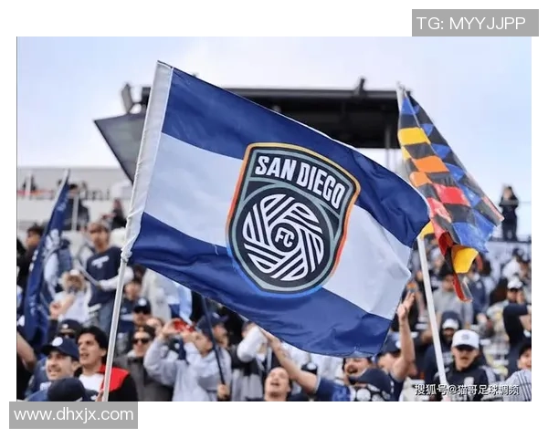 足球明星之间的冲突事件揭秘:从场内争执到场外纷争的背后故事 足球明星之间的冲突事件揭秘:从场内争执到场外纷争的背后故事